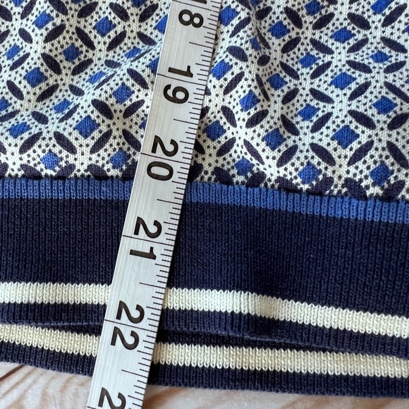 Talbots Bundle of Two Lightweight Sweaters in Blue and Yellow size Small - Picture 14 of 14